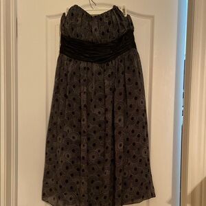 London Times Black and Gray Midi Dress